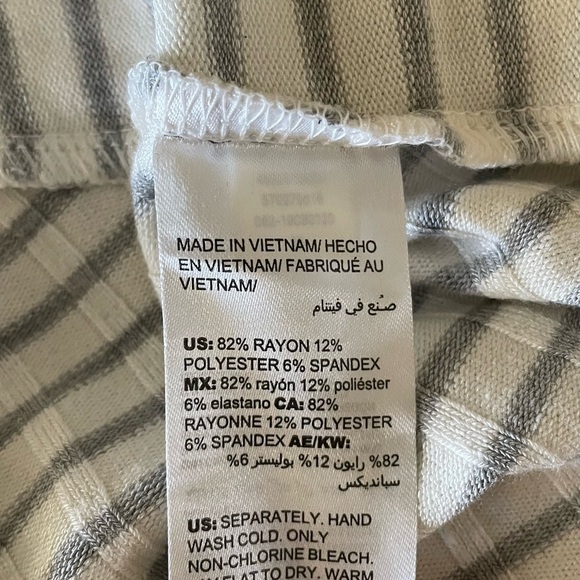 Chico's Zenery White with Gray Stripes Open Front Cardigan Knit Sweater Size 0 - Picture 6 of 8